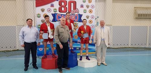 
<p>                                Сильнейшие самбисты ДФО приняли участие в турнире «Дружба» памяти Николая Иванова</p>
<p>                        